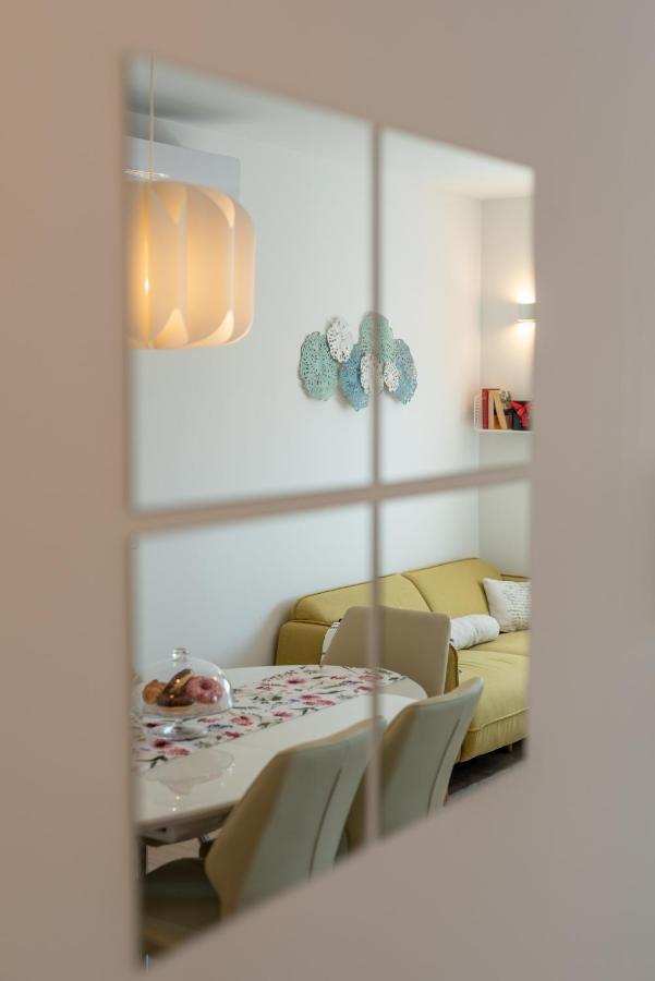 Apartman Lotos Leilighet Trogir Eksteriør bilde