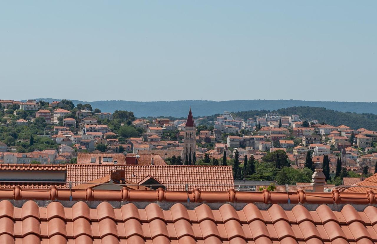 Apartman Lotos Leilighet Trogir Eksteriør bilde
