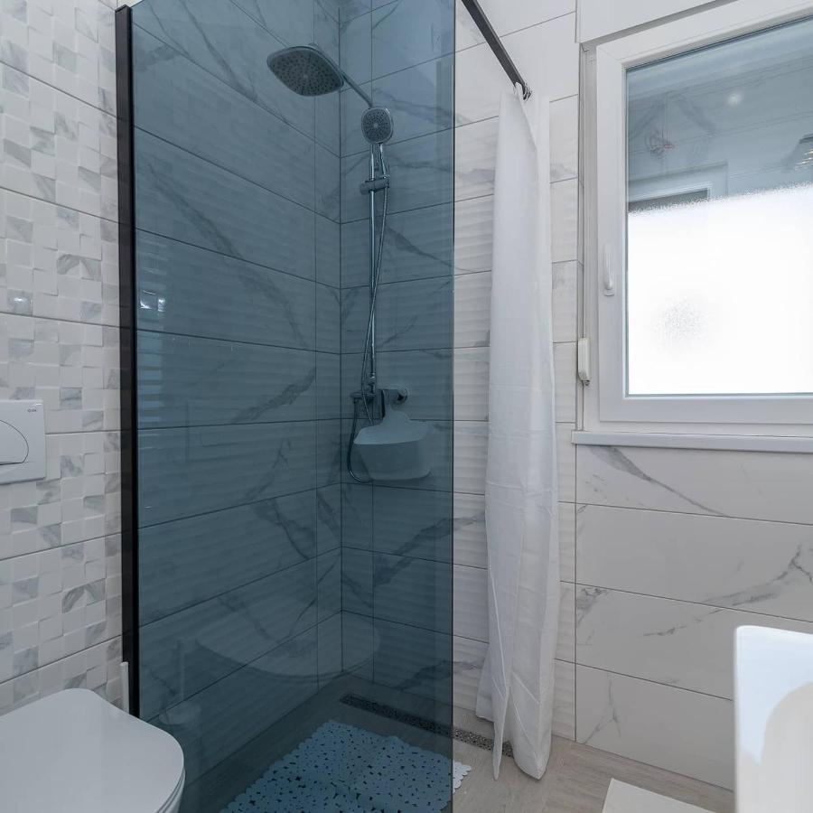Apartman Lotos Leilighet Trogir Eksteriør bilde