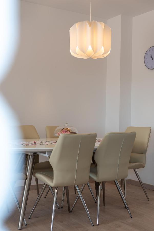 Apartman Lotos Leilighet Trogir Eksteriør bilde